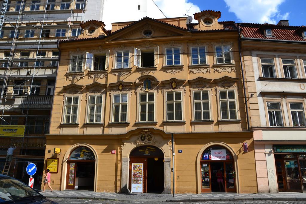 Bohemia Apartments Prague Centre ภายนอก รูปภาพ