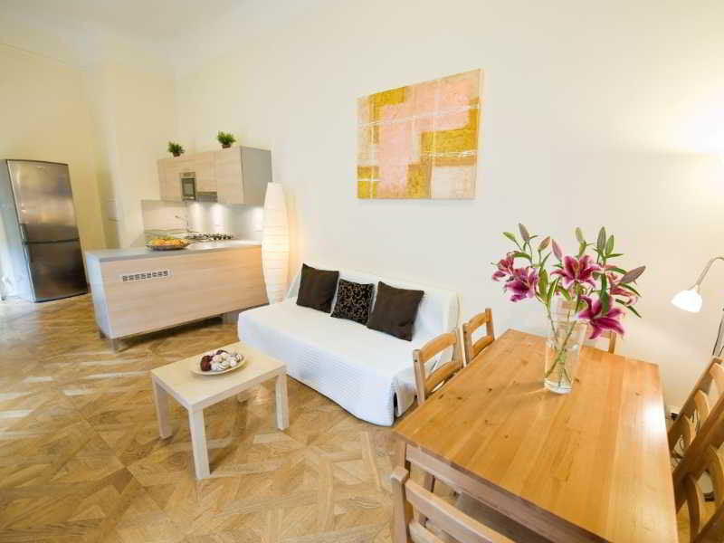 Bohemia Apartments Prague Centre ภายนอก รูปภาพ