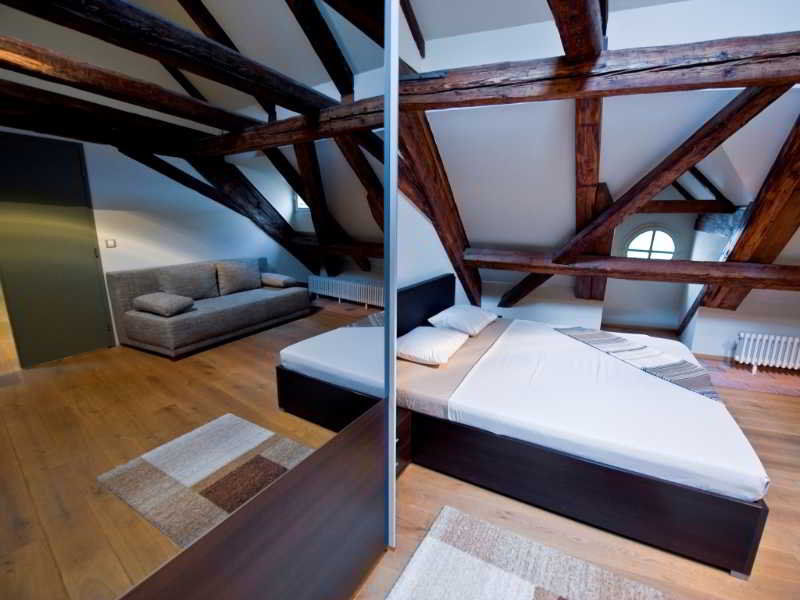 Bohemia Apartments Prague Centre ภายนอก รูปภาพ